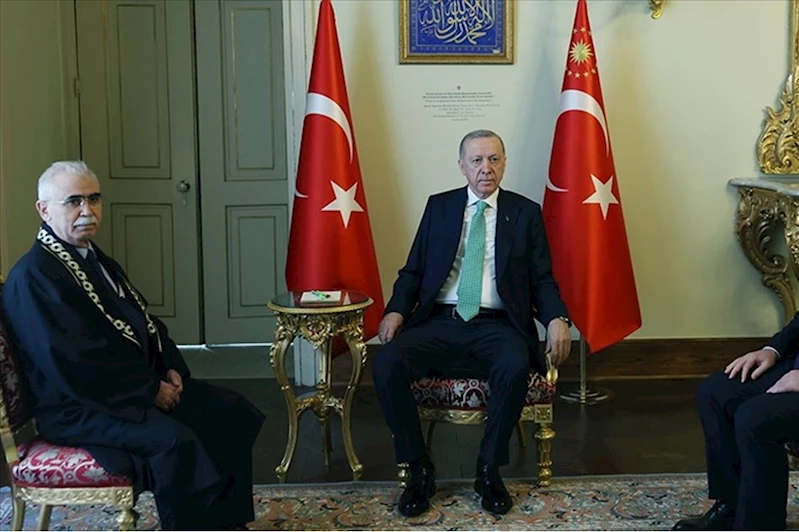 Cumhurbaşkanı Erdoğan, AYM Başkanı Özkaya