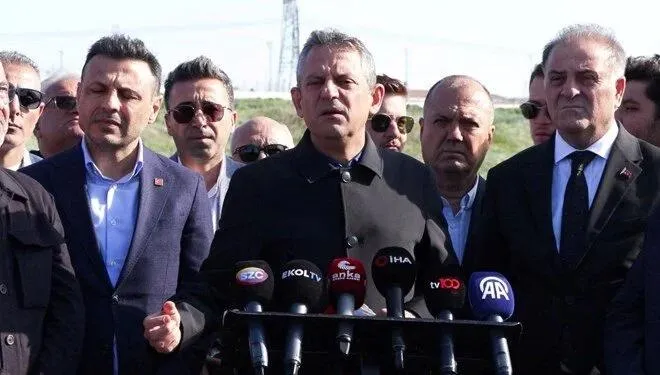 Özgür Özel: Gardiyanların kamerayı kapatması zorunlu bir görevdir