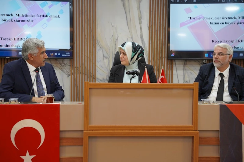 AK Parti Yerel Yönetimler Başkan Yardımcısı Köseoğlu’ndan Kahta Belediyesine ziyaret 