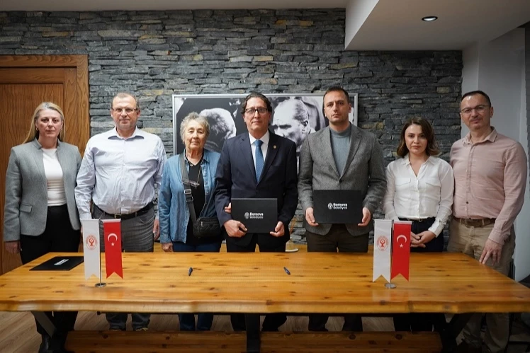 İzmir Bornova Belediyesi’nden çocuklara dijital kodlama eğitimi