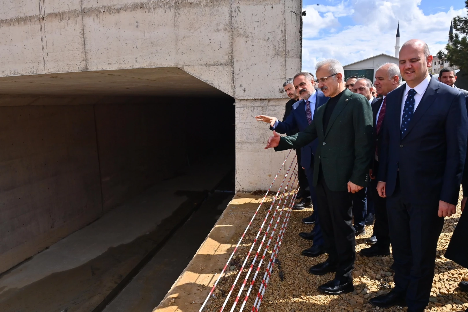 Bakan Uraloğlu açıkladı... O hatta 2027