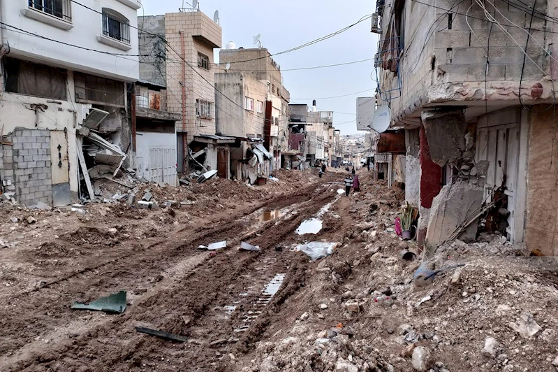 Siyonist rejim, Tulkarem şehrine saldırılarını sürdürüyor