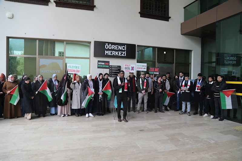 Üniversite öğrencileri: Gazze için devletleri aksiyon almaya çağırıyoruz