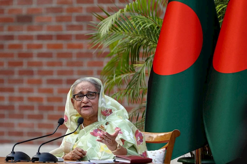 Bangladeş, devrik başbakan Hasina’nın partisinin faaliyetlerini yasakladı
