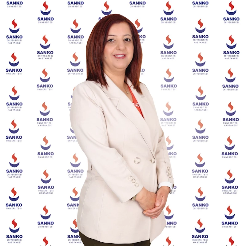 Özyilmaz: Hemşireler, insan sağlığı için çok kutsal bir görevi yerine getirmektedir 