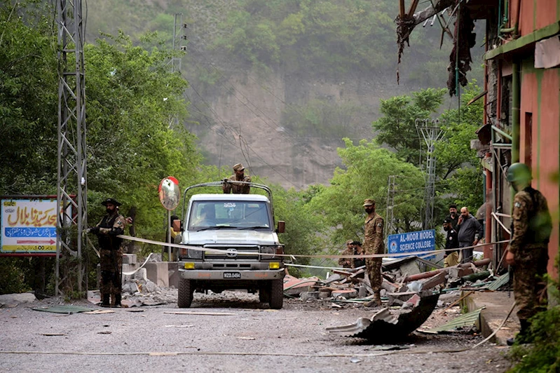 Pakistan, Keşmir sorununu Hindistan ile görüşecek