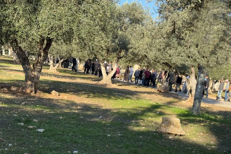 Yahudi çeteler Mescid-i Aksa