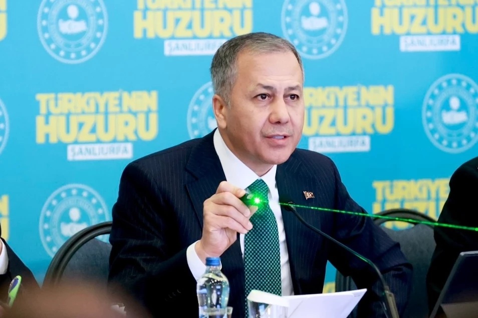 Bakan Yerlikaya: Terör bitiyor, 86 milyonun zaferi!