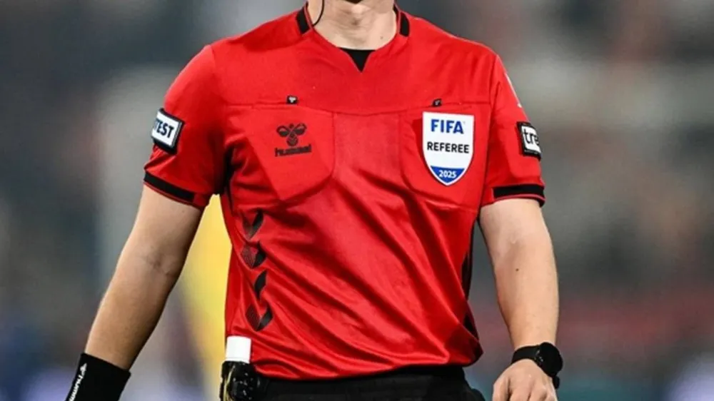 Final maçlarının hakemleri açıklandı! UEFA düdük çalacak isimleri duyurdu