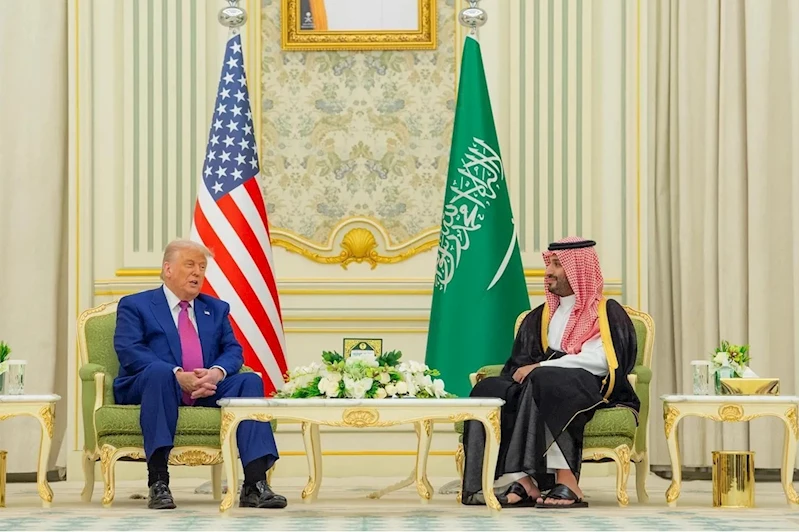 Bin Selman, ABD ile değeri 300 milyar doları aşan anlaşmaların imzalandığını duyurdu