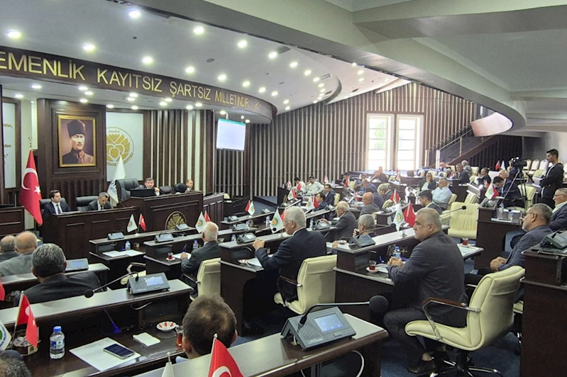 Büyükşehir Belediye Başkan Vekili Ayhan: TDBB üyeliğine seçilen başkanımızı kutluyoruz