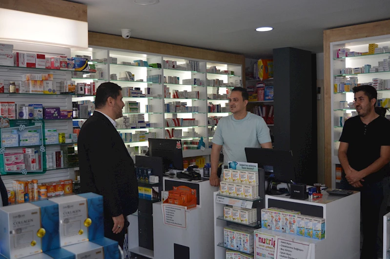 HÜDA PAR Antalya İl Başkanı Durmaz, Eczacılar Gününde eczacıların sorunlarını dinledi