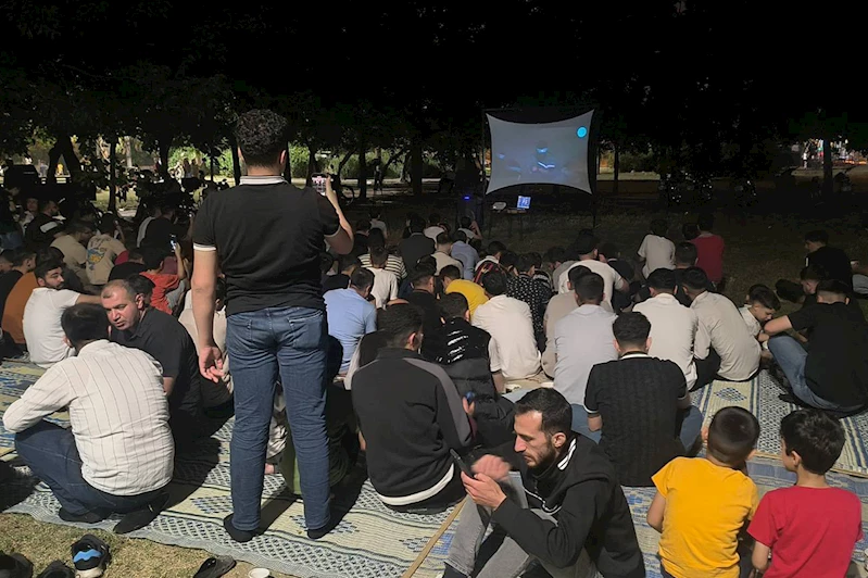 Adanalı gençler helal dairesinde bir araya geldi