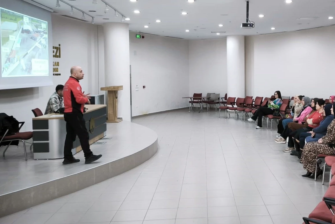 OSMEK kursiyerlerine çevre bilinci eğitimi