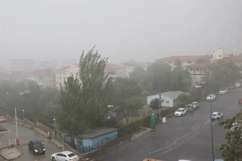 Batı Karadeniz’de kuvvetli rüzgâr, iç bölgelerde sağanak yağış bekleniyor