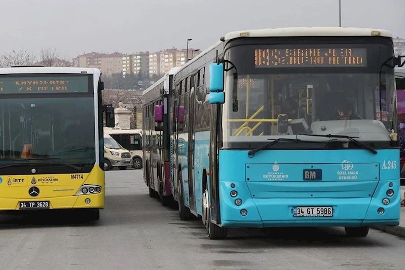 İstanbul’da Özel Halk Otobüsleri kontak kapattı: Ulaşımda aksamalar yaşanıyor