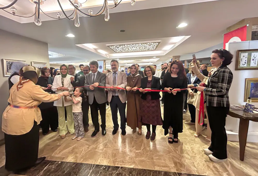 GELENEKSEL EL SANATLARI ÖĞRENCİLERİNDEN “İZ VE EZGİ” MEZUNİYET SERGİSİ…