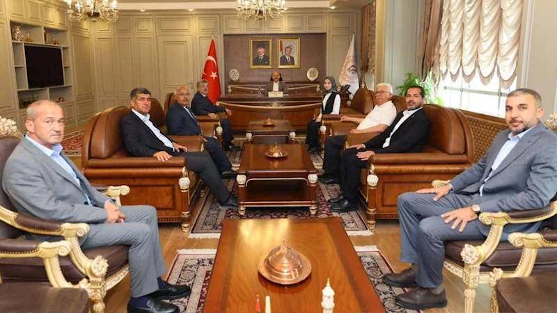 Cumhur İttifakı Belediye Meclis Üyelerinden Vali Dr. Osman Varol’a ziyaret 