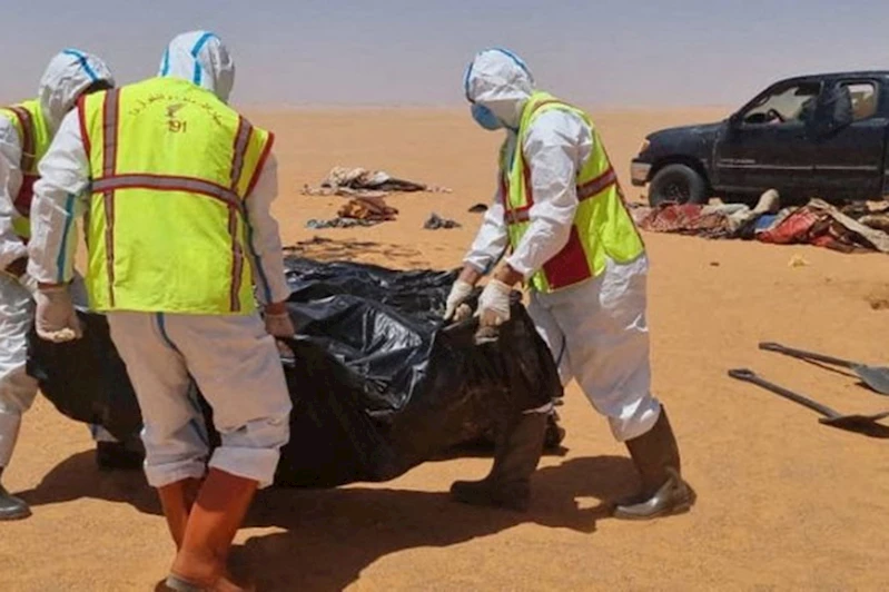 Çölde mahsur kalan yedi göçmen ölü bulundu