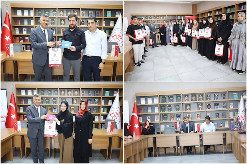 Umre ödüllü bilgi yarışmasında dereceye giren öğrenciler ödüllendirildi