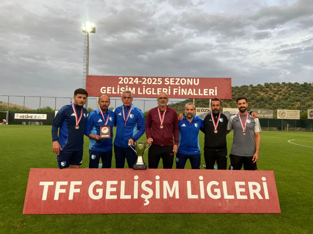 BAŞARININ MİMARLARI: ERZURUMSPOR FK GELİŞİM LİGİ TAKIMLARI TÜRKİYE’YE DAMGA VURDU