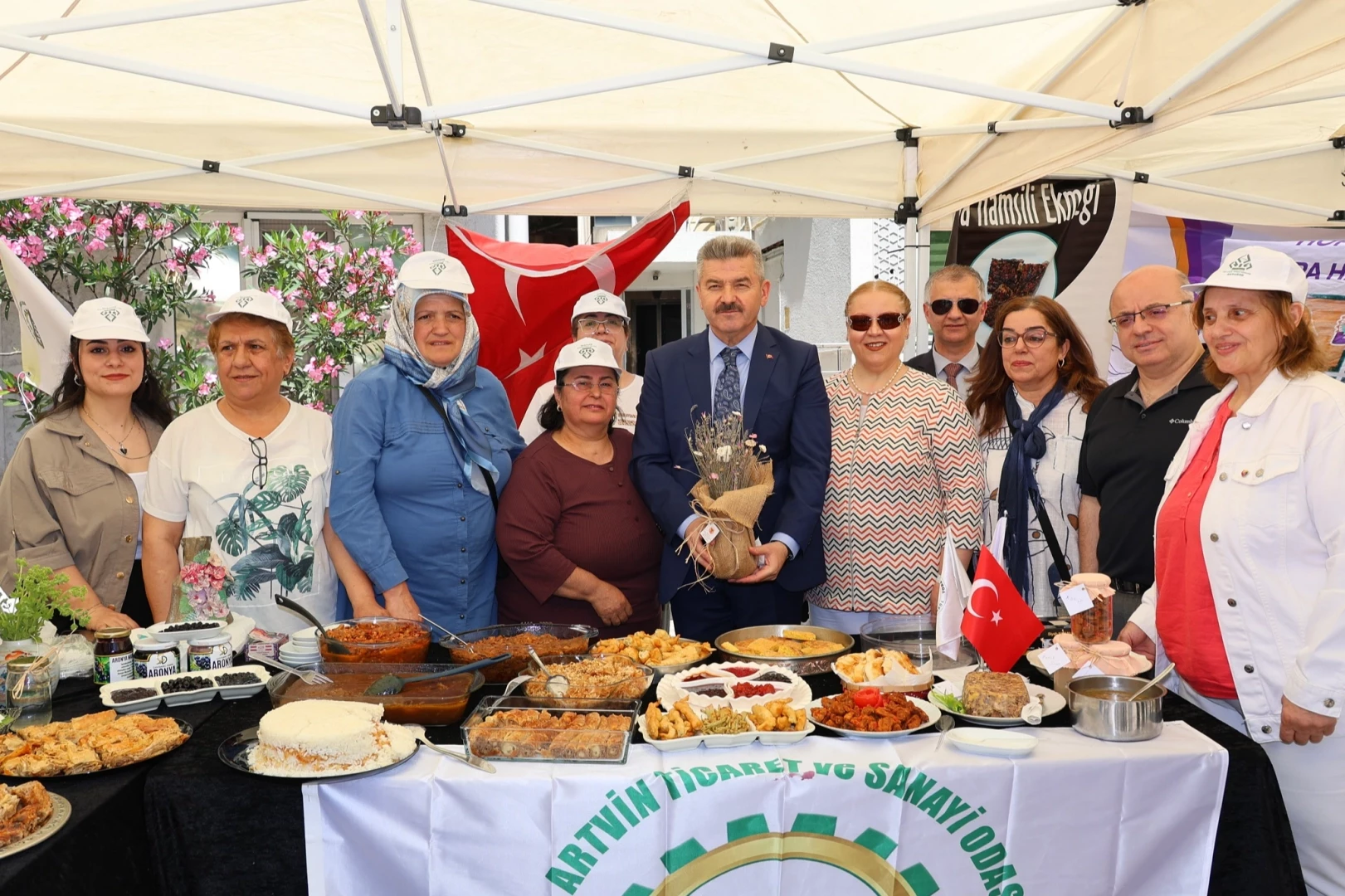 Artvin’in lezzetleri büyük fuarla tanıtıldı