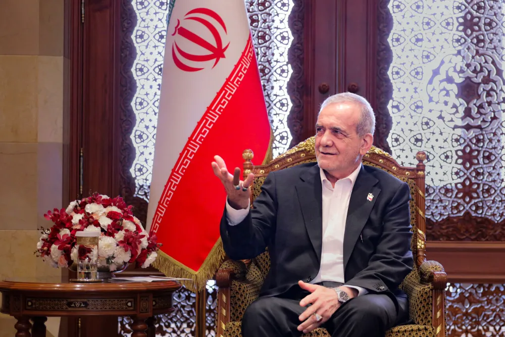 Pezeşkiyan: Yaptırımla da olsa, yaptırımsız da olsa ülkemizi inşa edeceğiz