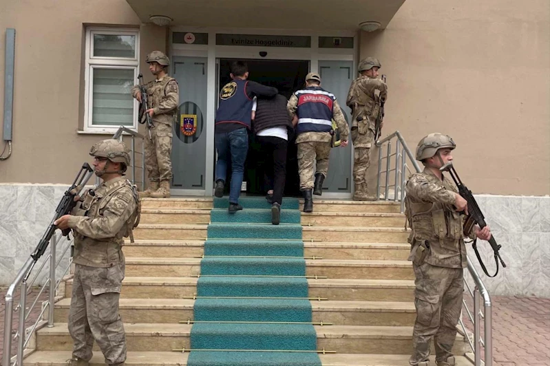 Mardin’de 2 kişinin öldüğü silahlı kavganın firarisi yakalandı