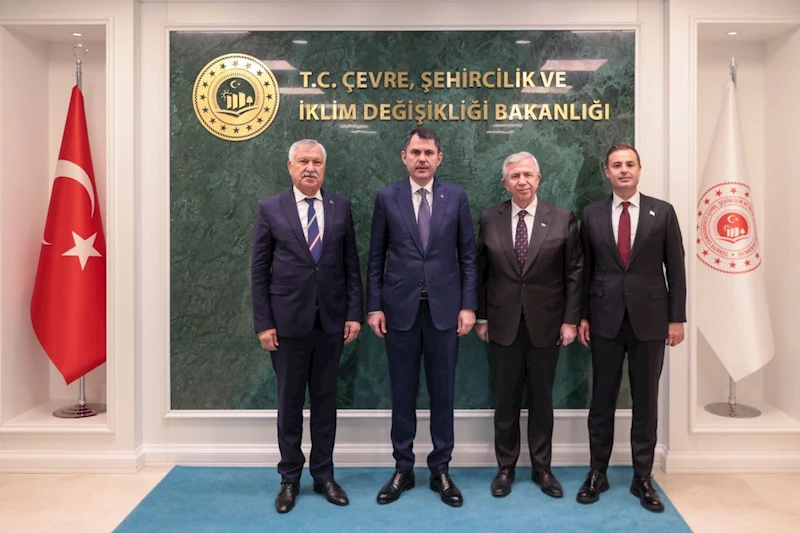 Bakan Kurum’dan yerel yönetimlerle işbirliği mesajı 