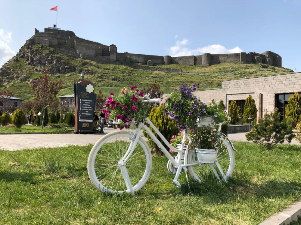 Kars Bedesten Bölgesi Yenileniyor