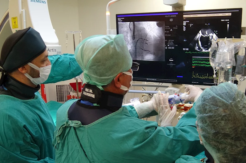 Bölgede bir ilk: Kapalı yöntemle kalp kapaklarında 