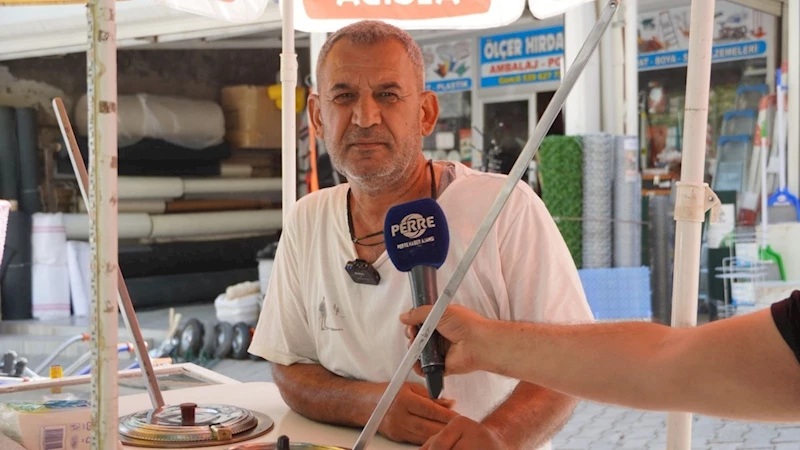 3 saatte 5 kilo: Gerçek dövme dondurmanın ustasından geleneksel lezzet hikâyesi  - Videolu Haber