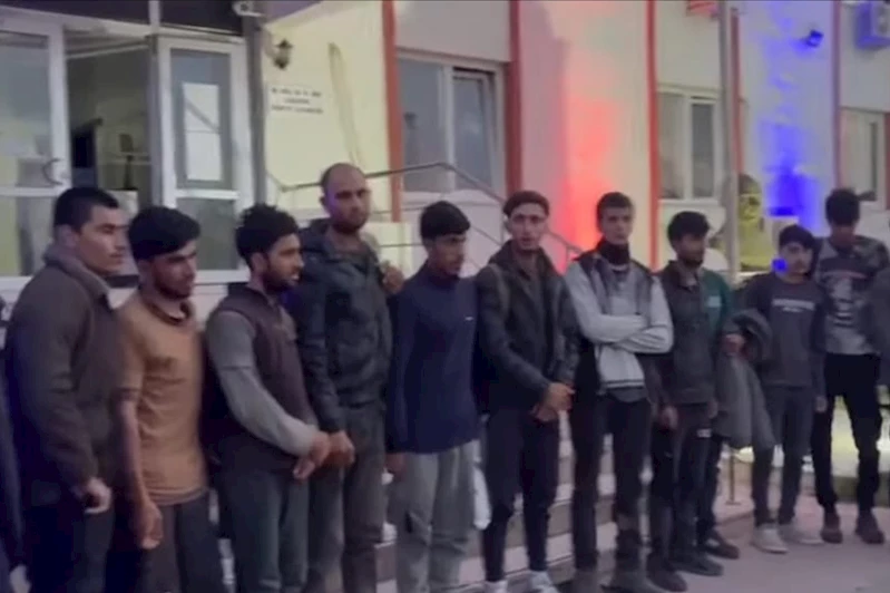 Bingöl’de göçmen kaçakçılığı operasyonu