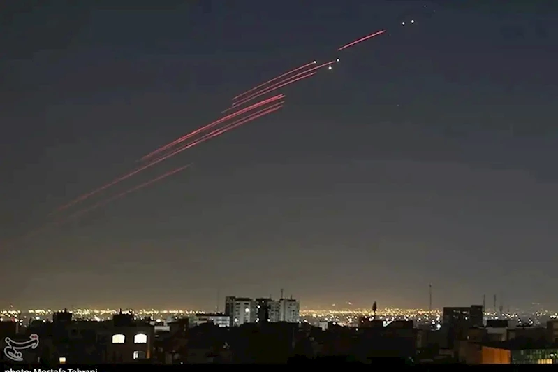 İran hava savunması işgalin F-35 savaş uçağını ve casus İHA