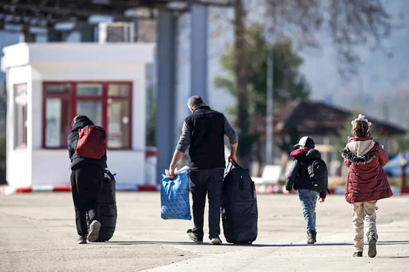 BM: 2 milyon Suriyeli ülkelerine geri döndü