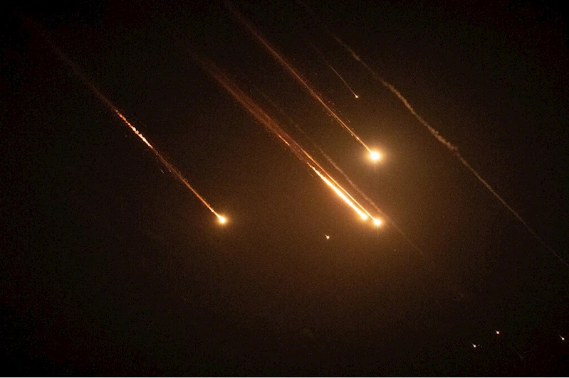 Devrim Muhafızları, işgal rejimine yönelik yeni bir füze ve İHA saldırı süreci başlattıklarını duyurdu