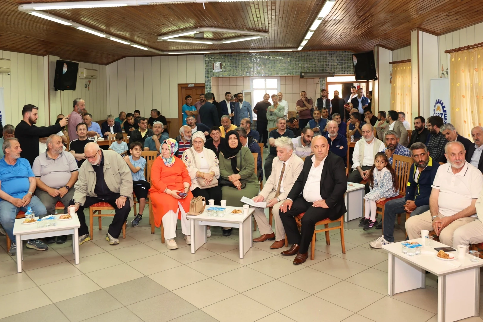 Başkan Büyükgöz, vatandaşla 