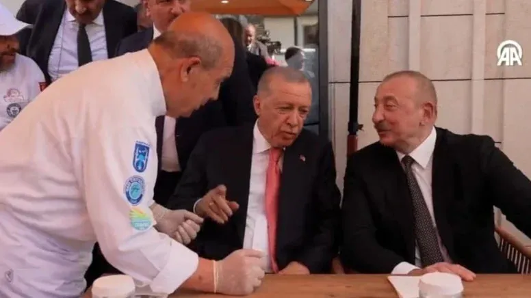 Deprem sanığı, Erdoğan ve Aliyev