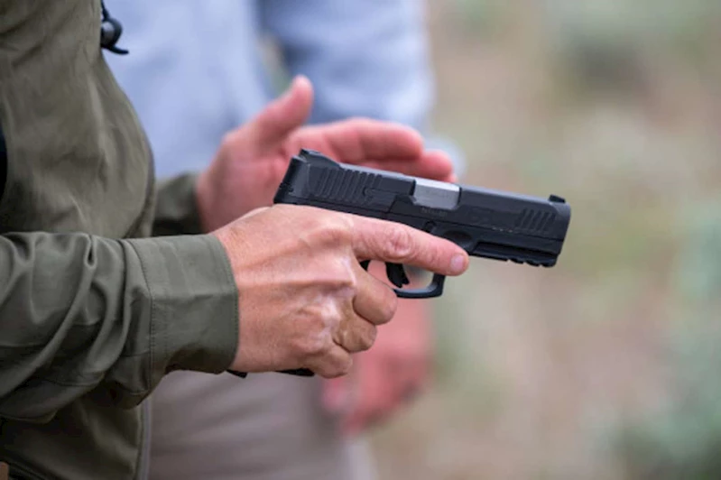 Yahudi çeteler Filistinlilere suikast düzenliyor: 2 kız kardeş şehit oldu