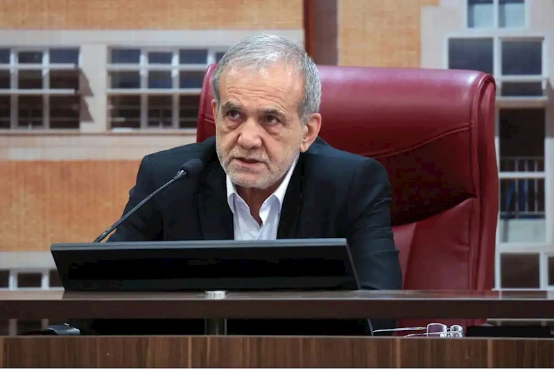 İran Cumhurbaşkanı: Dayatılan savaşı sona erdirmenin tek yolu düşman saldırılarının durmasıdır