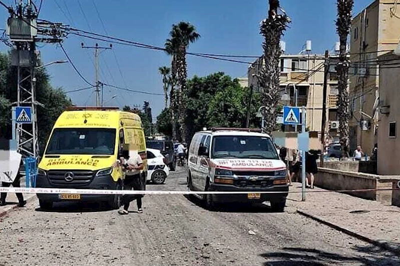 İran ilk defa İHA ile vurdu, Demir Kubbe engelleyemedi