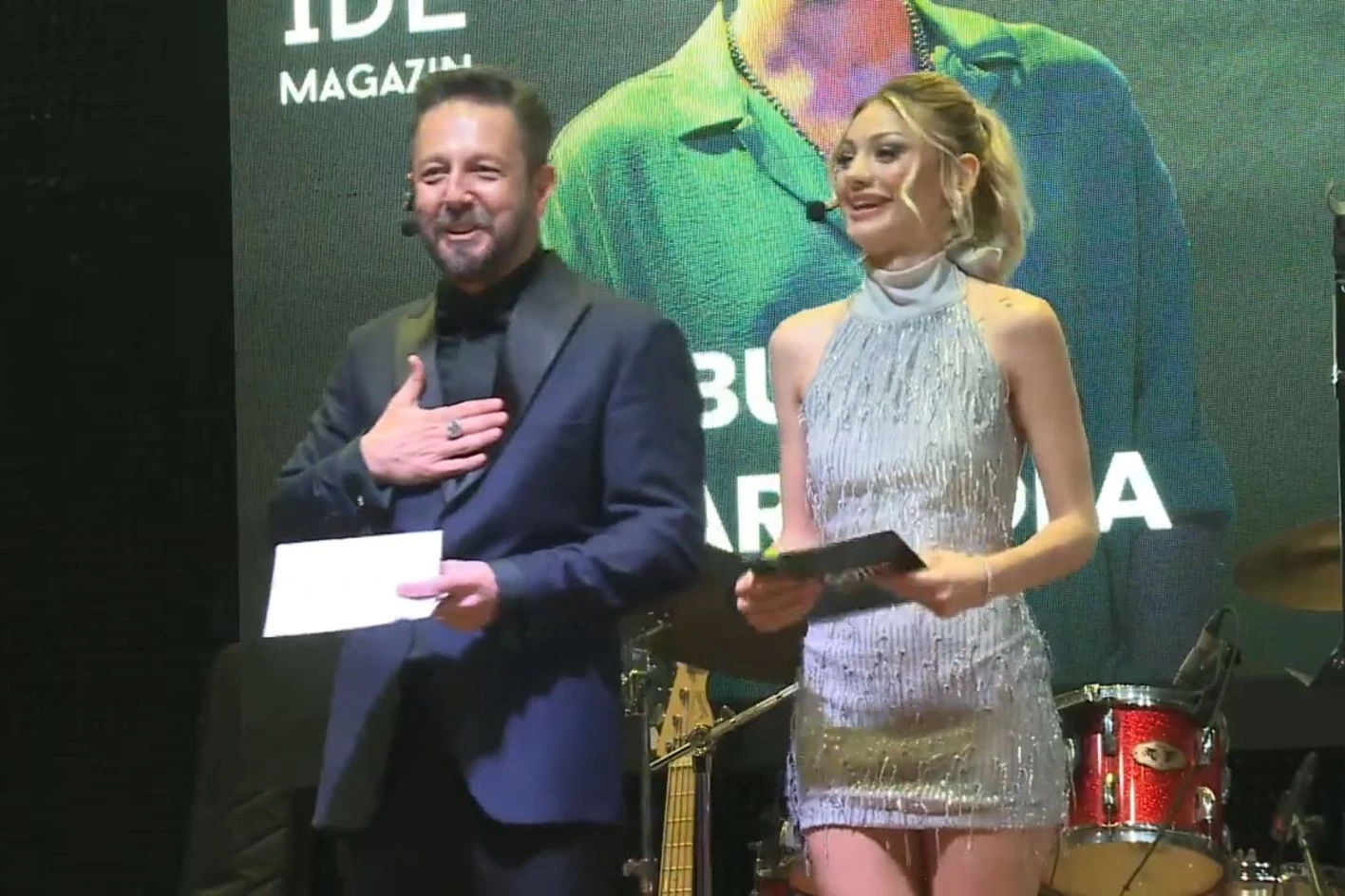 Vizyon Gecesi Ödülleri Nevide Çiçek ve Burak Sarımola