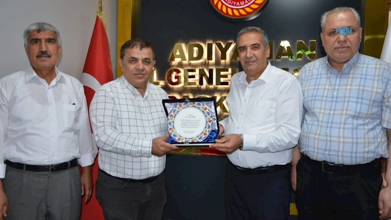 Adıyaman İl Genel Meclisi’nden, İl Özel İdaresi Genel Sekreteri Sami Işık’a teşekkür plaketi 