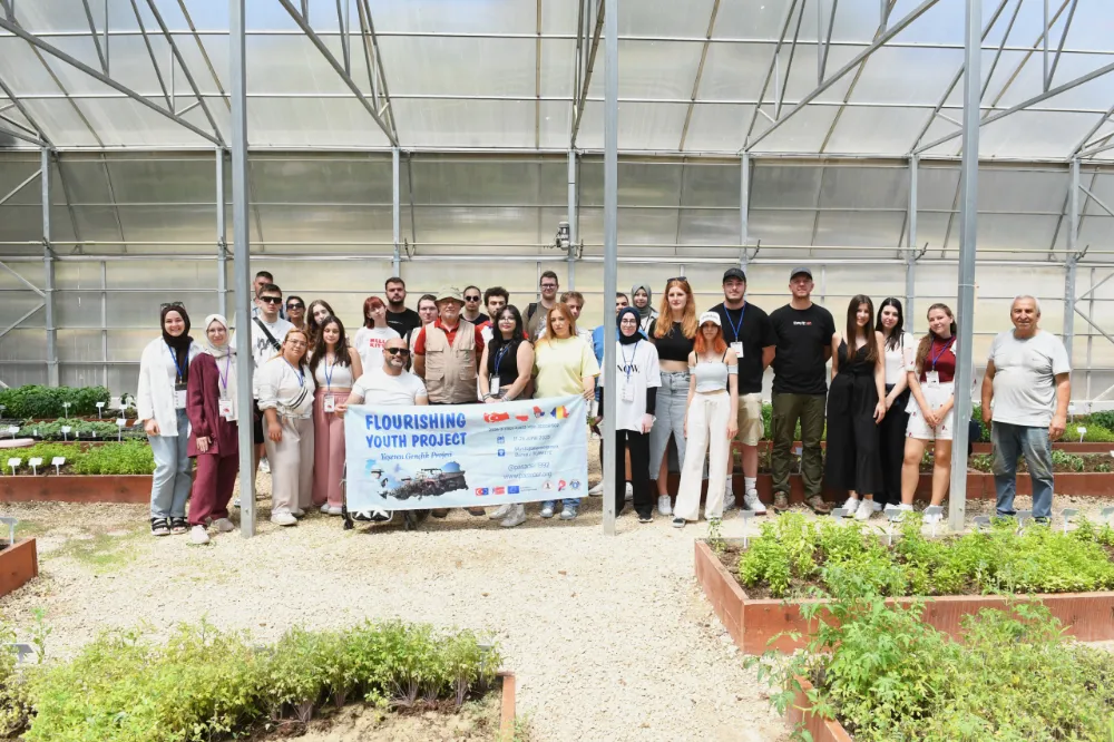 Avrupalı Gençler Osmangazi’de Fide Dikimi Yaptı