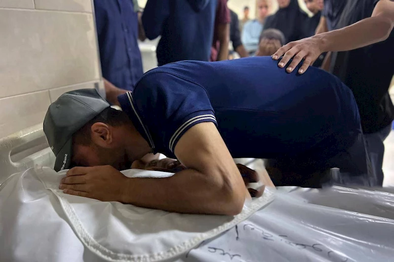 Yine yardım beklerken katledildiler: Gazze