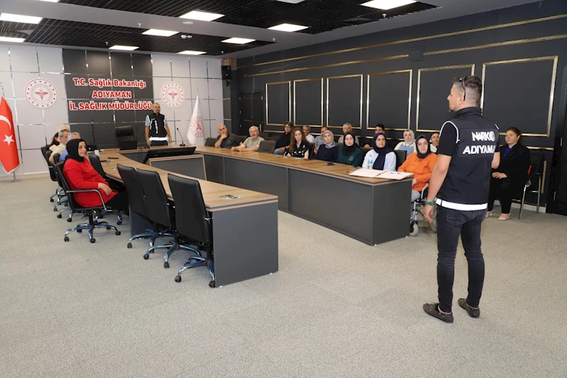 Sağlık Müdürlüğü’nde anneler ‘Narko Anne’ Projesiyle bilgilendirildi 