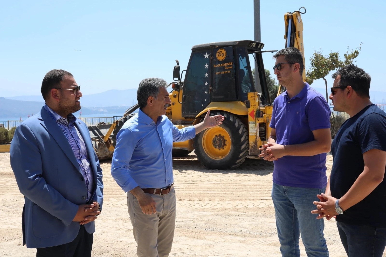 Bursa Gemlik’te üç koldan hizmet