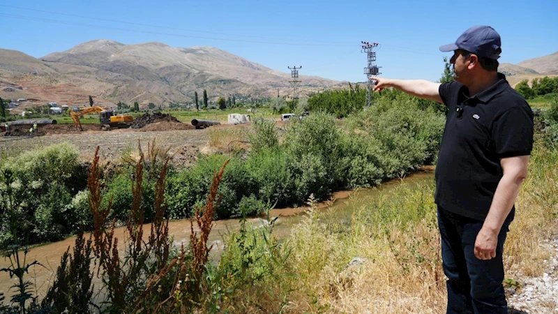 Tutdere, Havşeri içme suyu çalışmalarını inceledi: ‘Binlik çelik borularla 5 kilometrelik hat yenileniyor’  - Videolu Haber