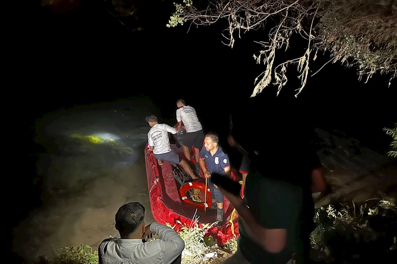 Baraj kapakları açıldı piknikçiler mahsur kaldı