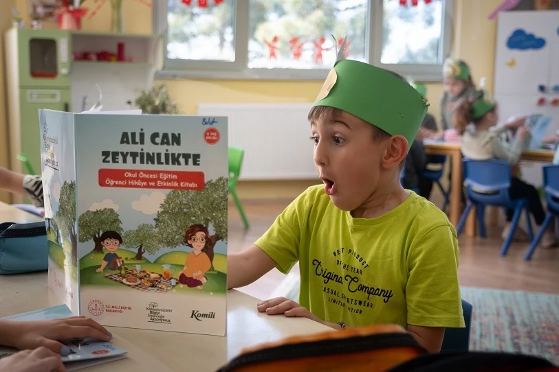 Komili ve MEB’den eğitim projesi... Zeytin kültürü geleceğe taşınıyor